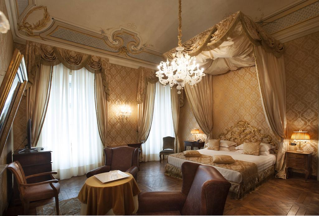 Hotel Castello Di Guarene Zimmer foto